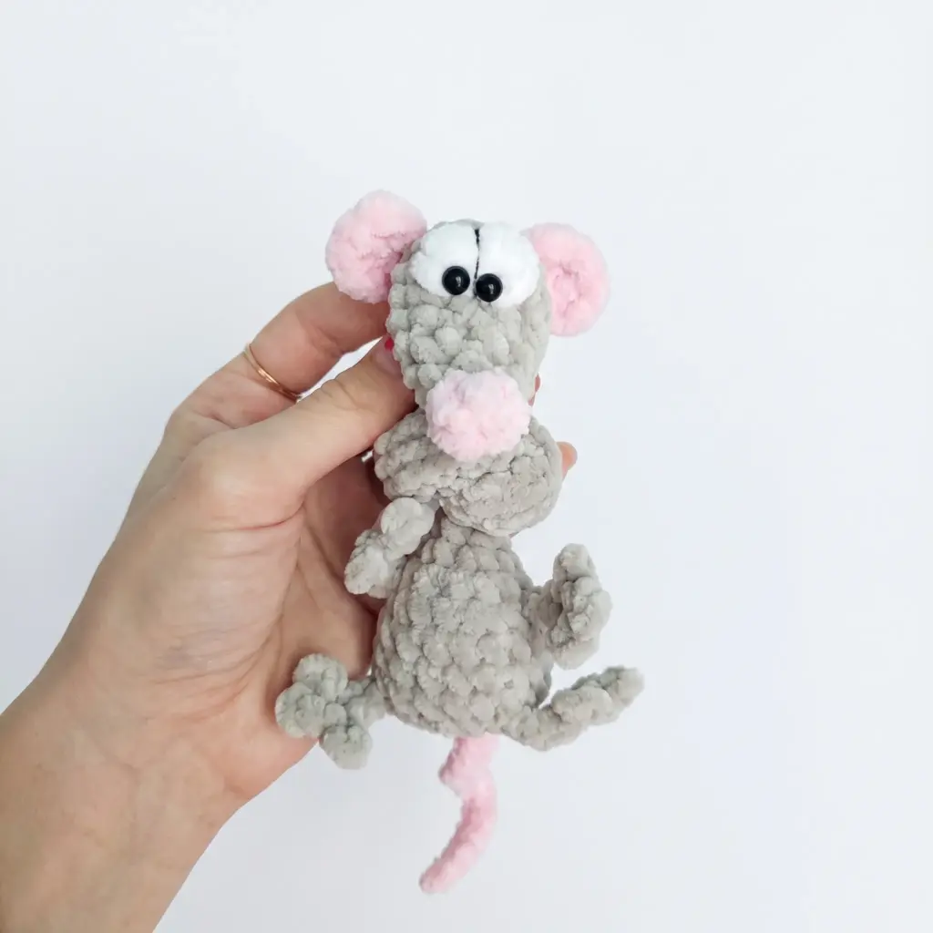 baby rats amigurumi crochet project crochet project detail 2