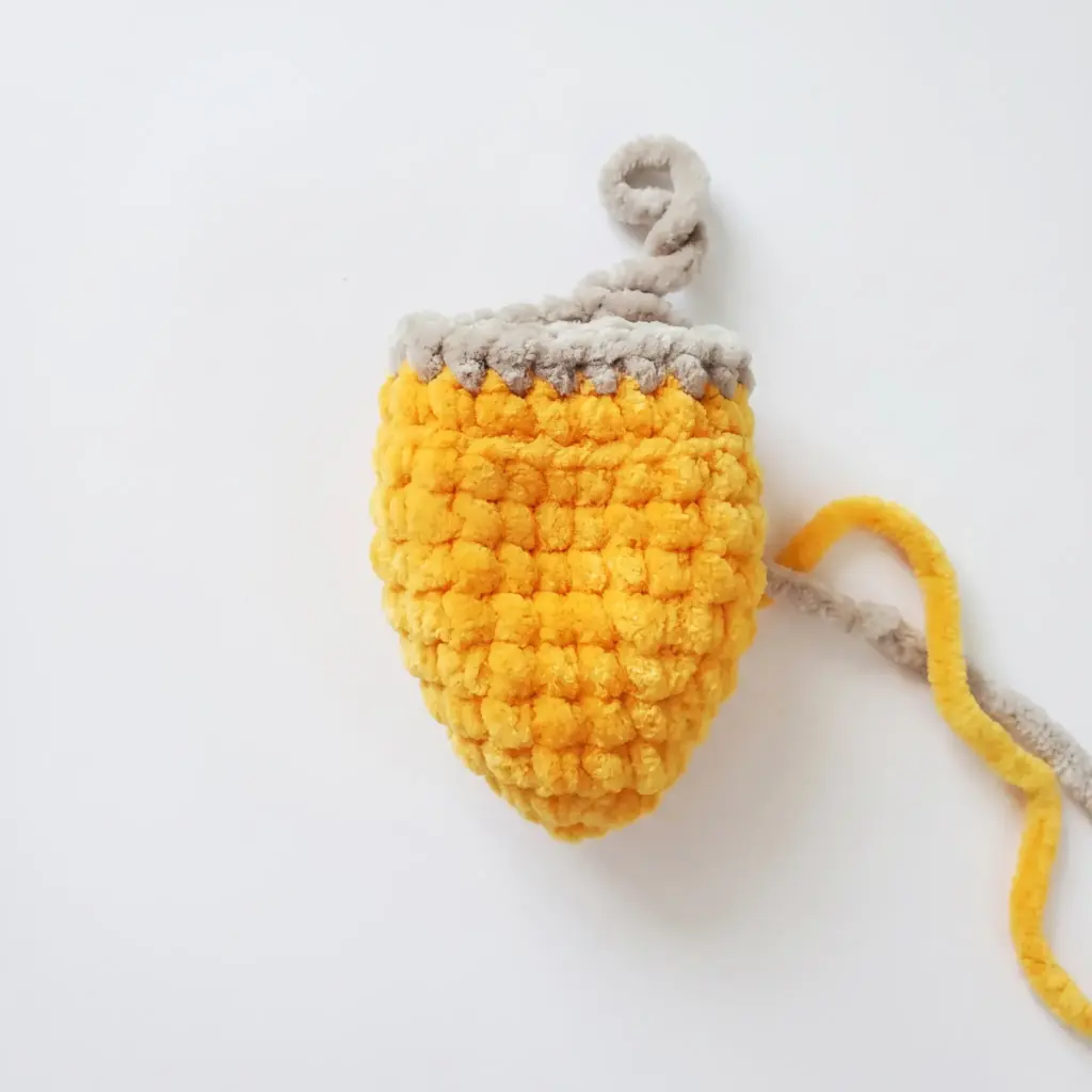 bunny-in-a-carrot amigurumi crochet project crochet project detail 1