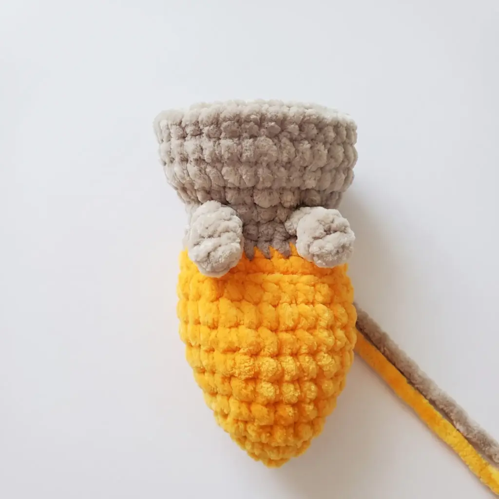 bunny-in-a-carrot amigurumi crochet project crochet project detail 2