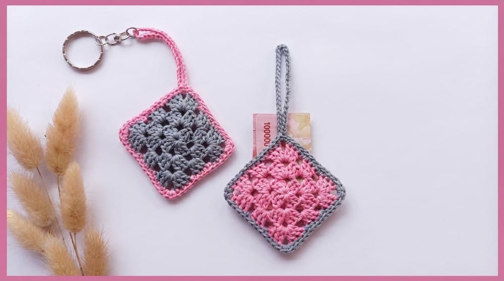 crochet envelope keychain crochet project crochet project detail 1