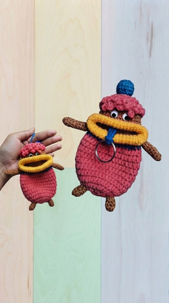 crochet monster key case pattern - featured image
