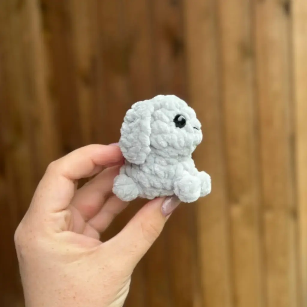 mini amigurumi bunny crochet project crochet project detail 2