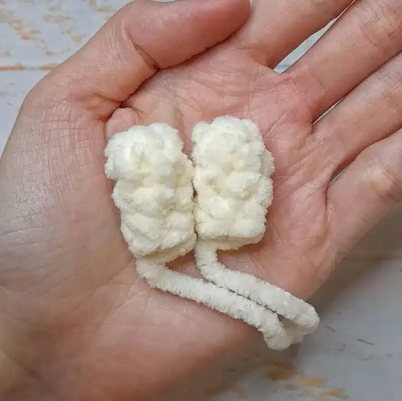 Molang bunny amigurumi pattern crochet project crochet project detail 1