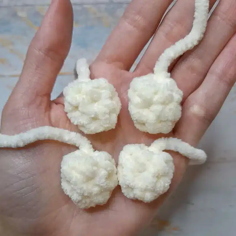 Molang bunny amigurumi pattern crochet project crochet project detail 2