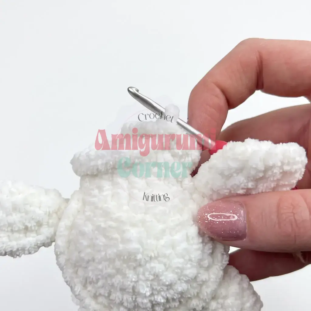fluffy baby sea turtle amigurumi pattern crochet project crochet project detail 12