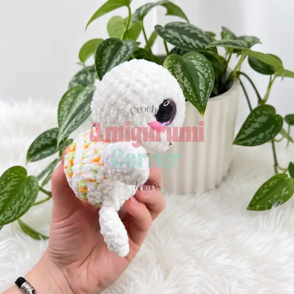 fluffy baby sea turtle amigurumi pattern crochet project crochet project detail 2