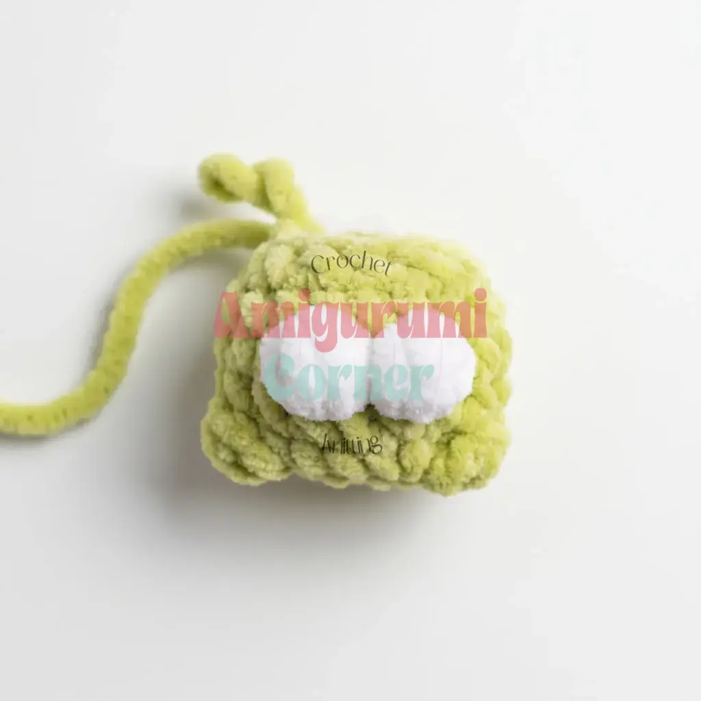 Om Nom crochet keychain crochet project crochet project detail 2